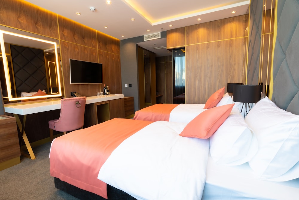 Hotel Pupin 17/52