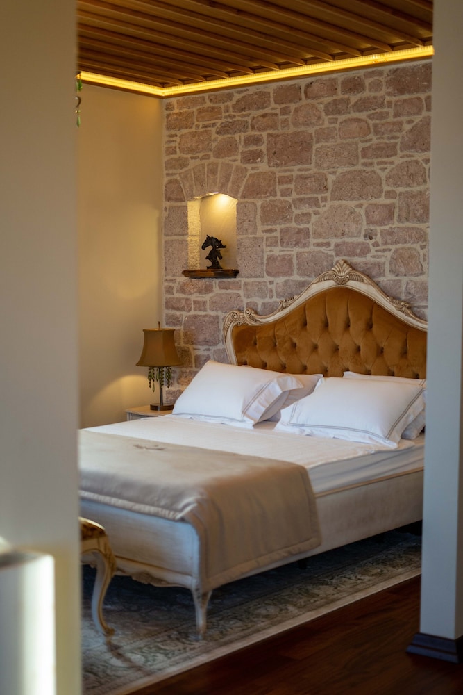 Cunda Baradiel Hotel 17/50