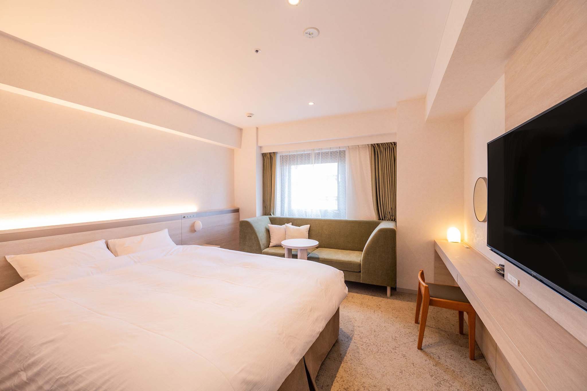 DELUXE, DOUBLE BED, MAIN BUILDING