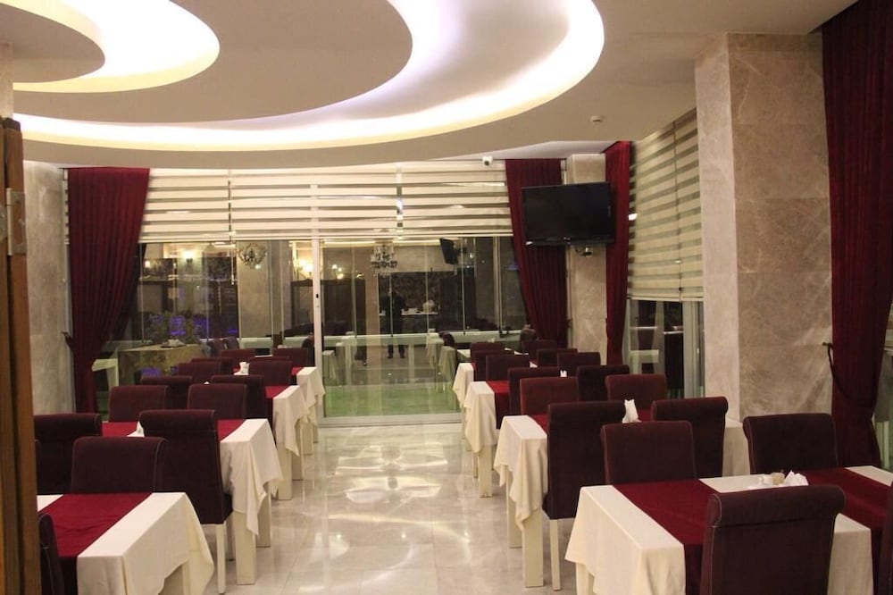 Grand Ezel Hotel 39/50