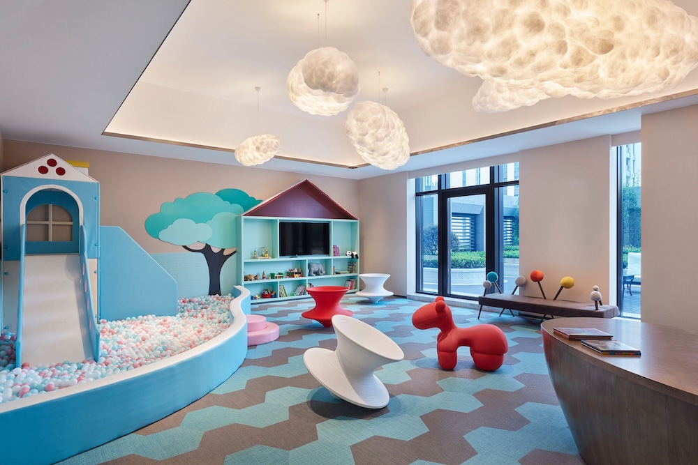 Sheraton Shanghai Fengxian 31/48