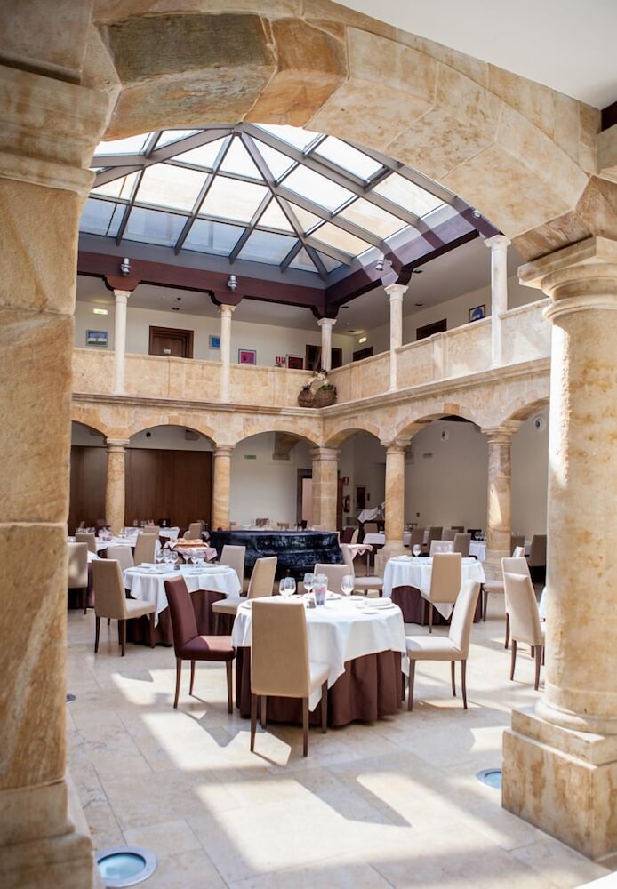 Hotel Palacio de Meras 26/30