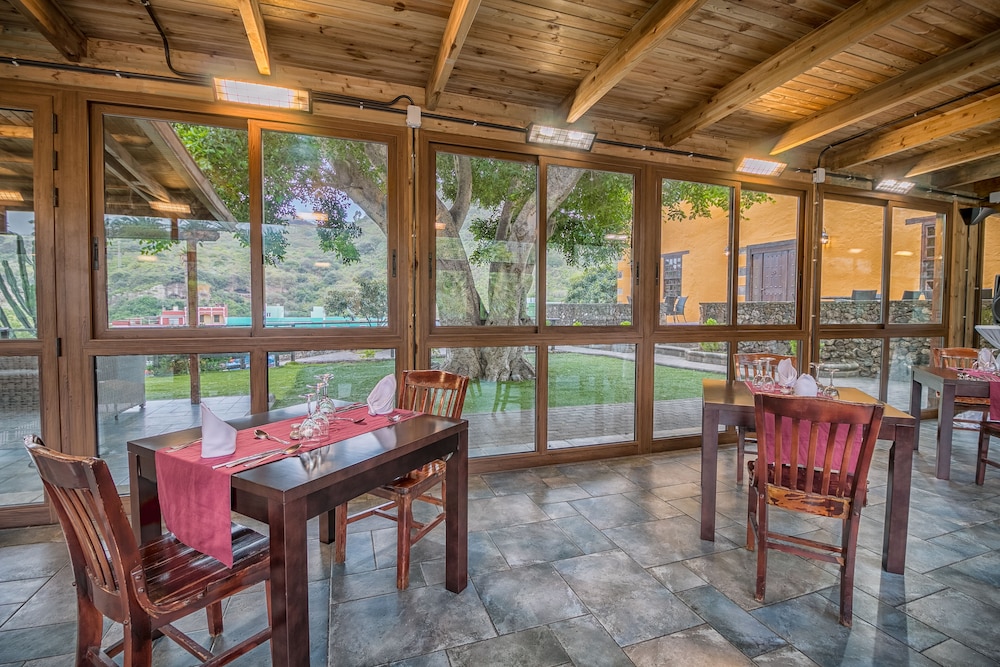 Hotel Rural LIVVO Maipez 24/50