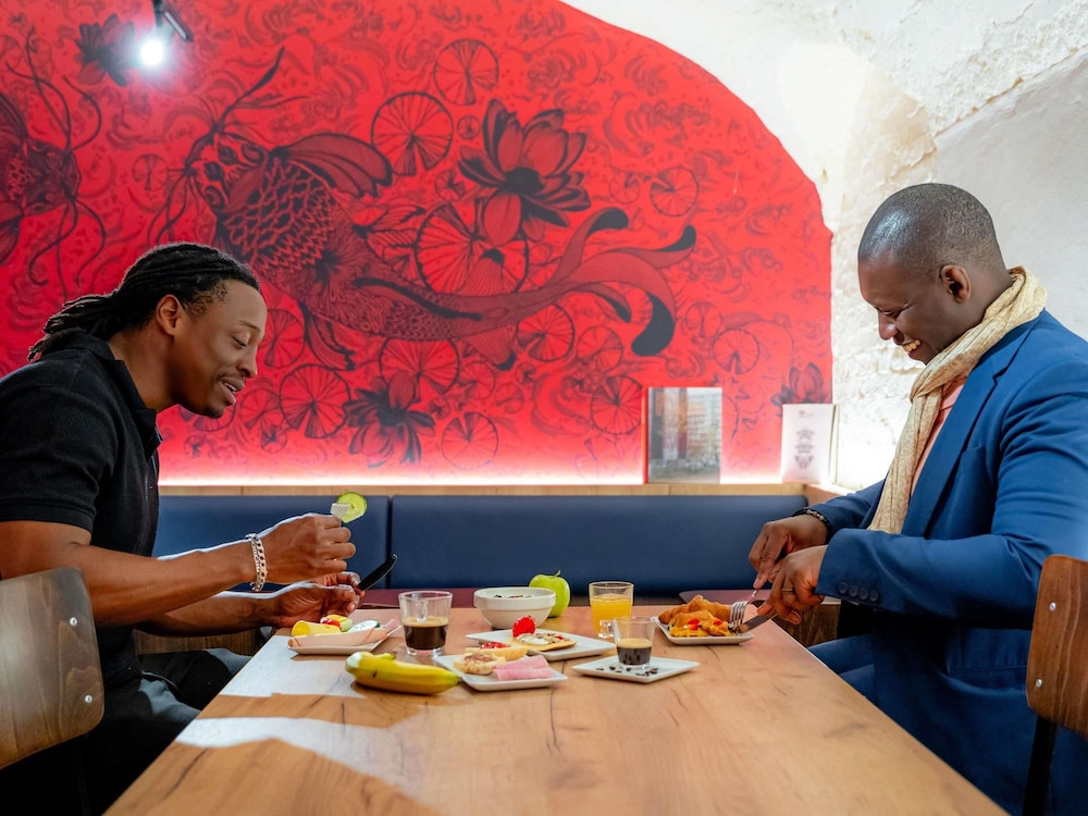 Ibis styles Paris Gare de l'Est Magenta 64/70