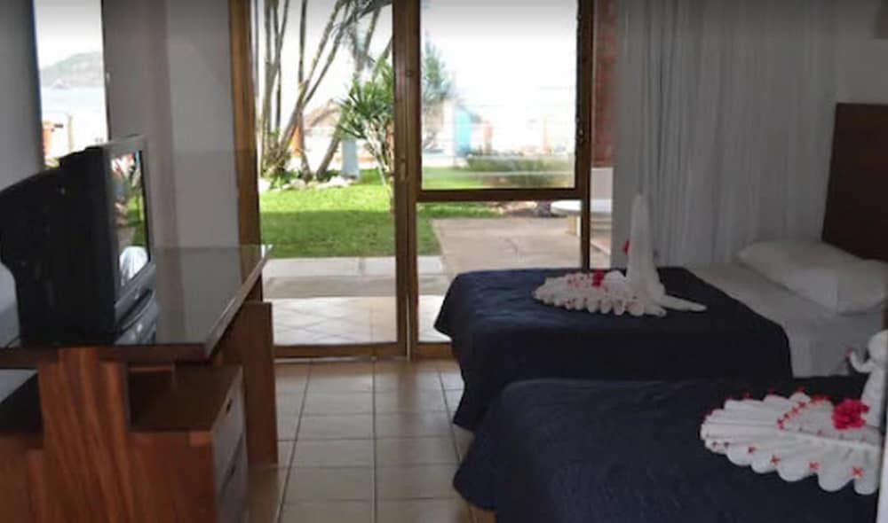 Costa Alegre Hotel And Suites 35/59