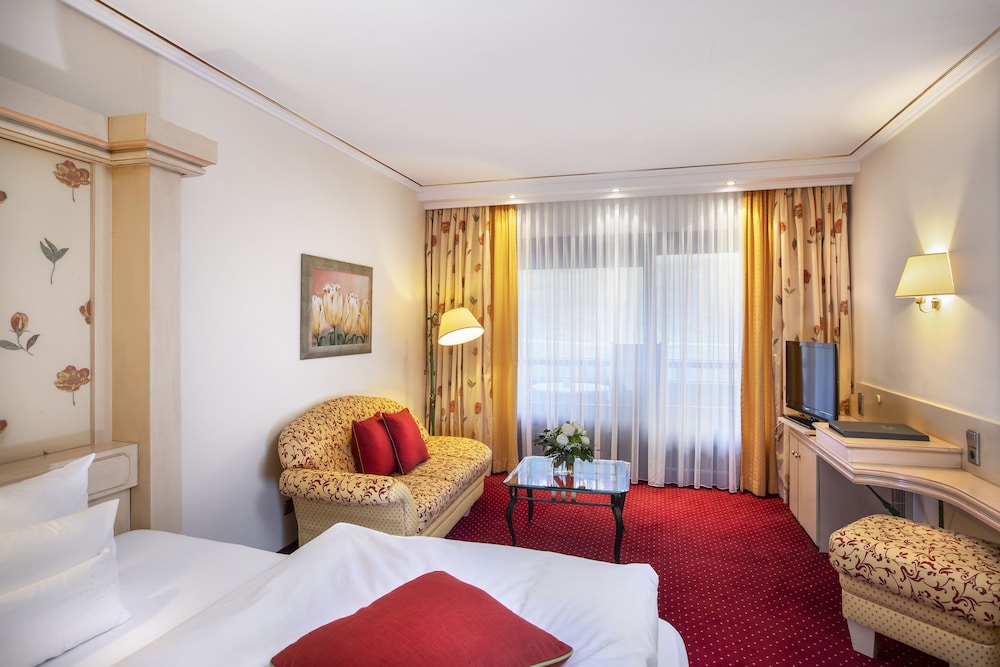 Hotel Engel Obertal 5/50