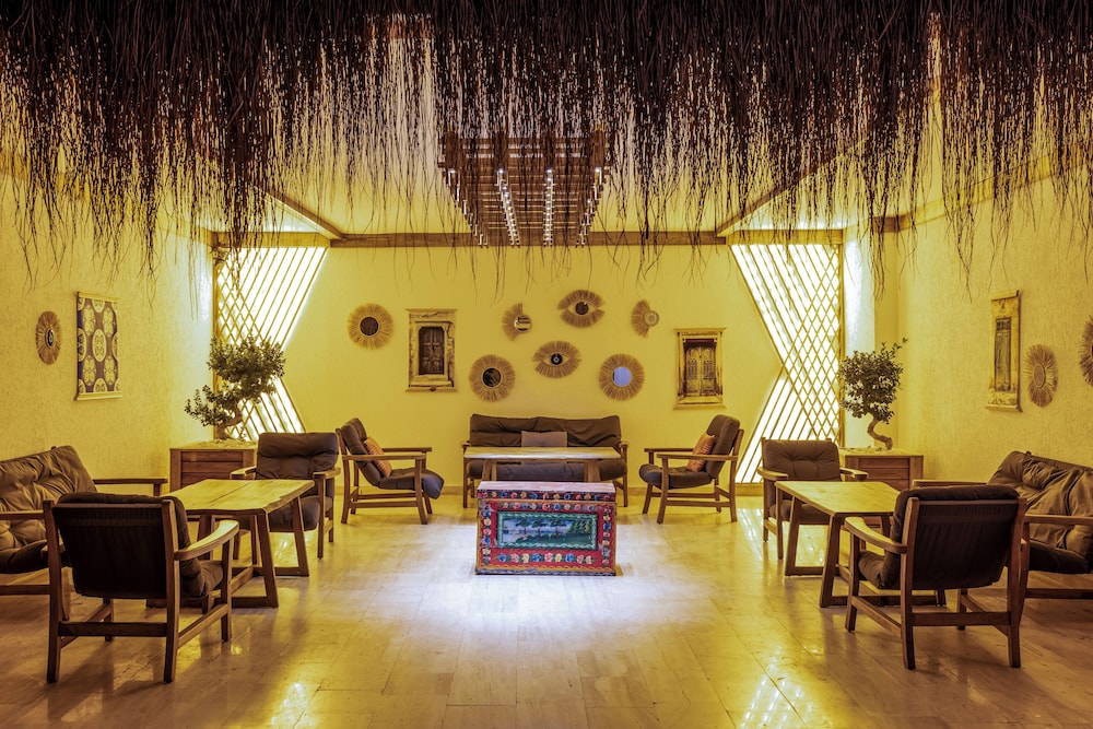Maya Hotel 43/66