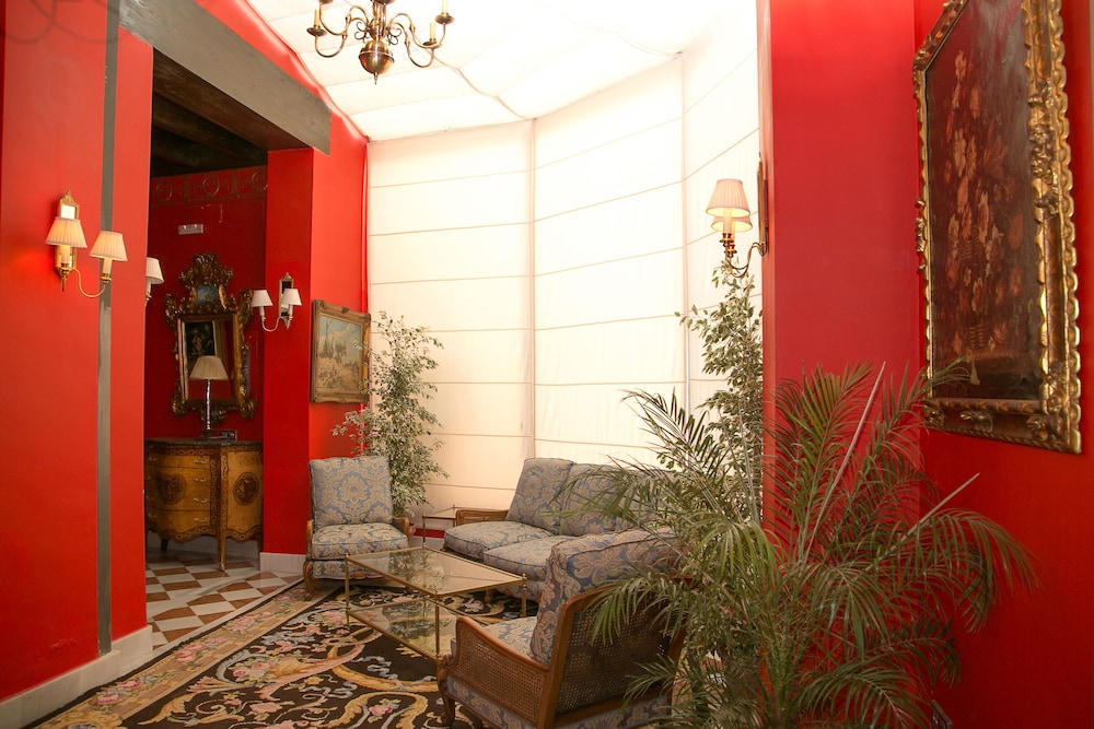 Hotel Ateneo Sevilla in SEVILLE