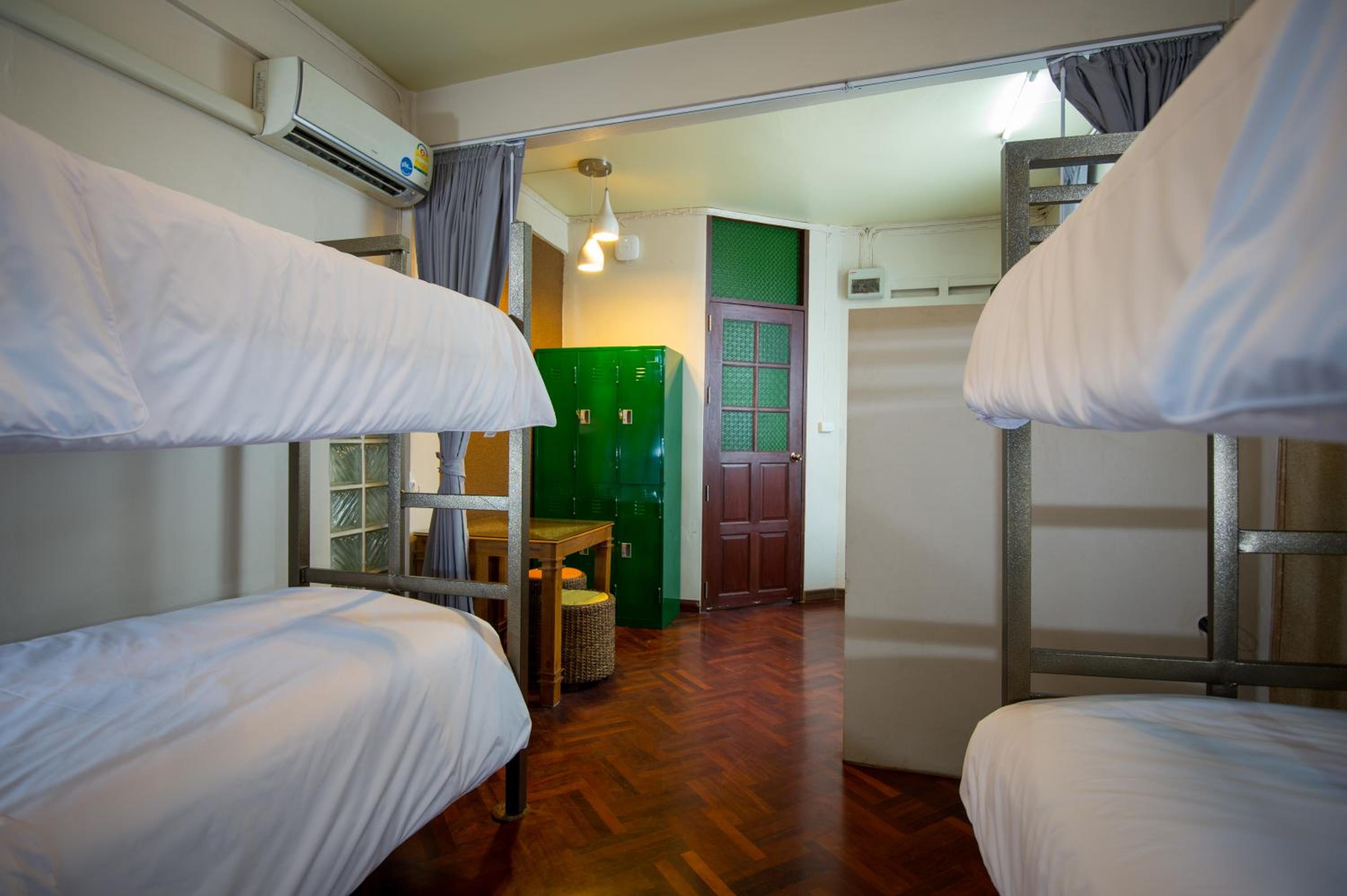 Victory Park Hostel 18/93