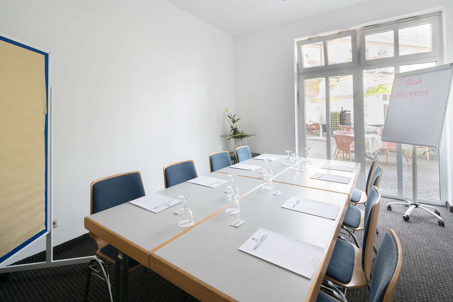 Best Western Wein-und Parkhotel Nierstein 39/44