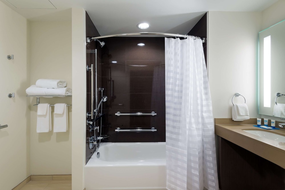 Hyatt House Denver Downtown 14/71