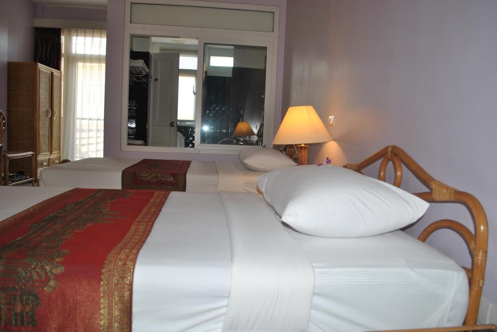 Smile Inn Hotel 18/62