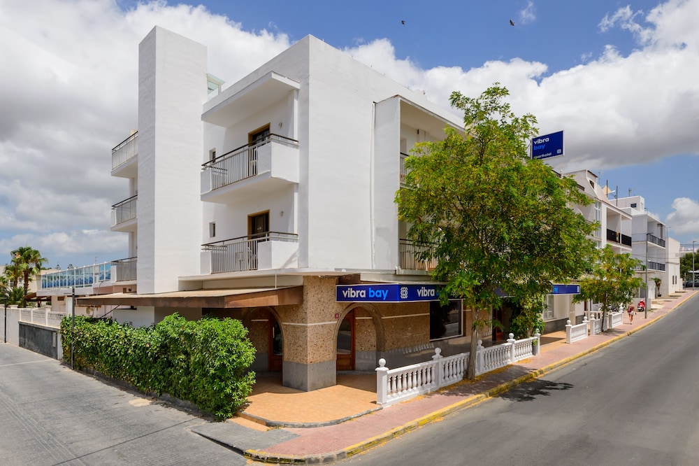Aparthotel Vibra Bay 48/55