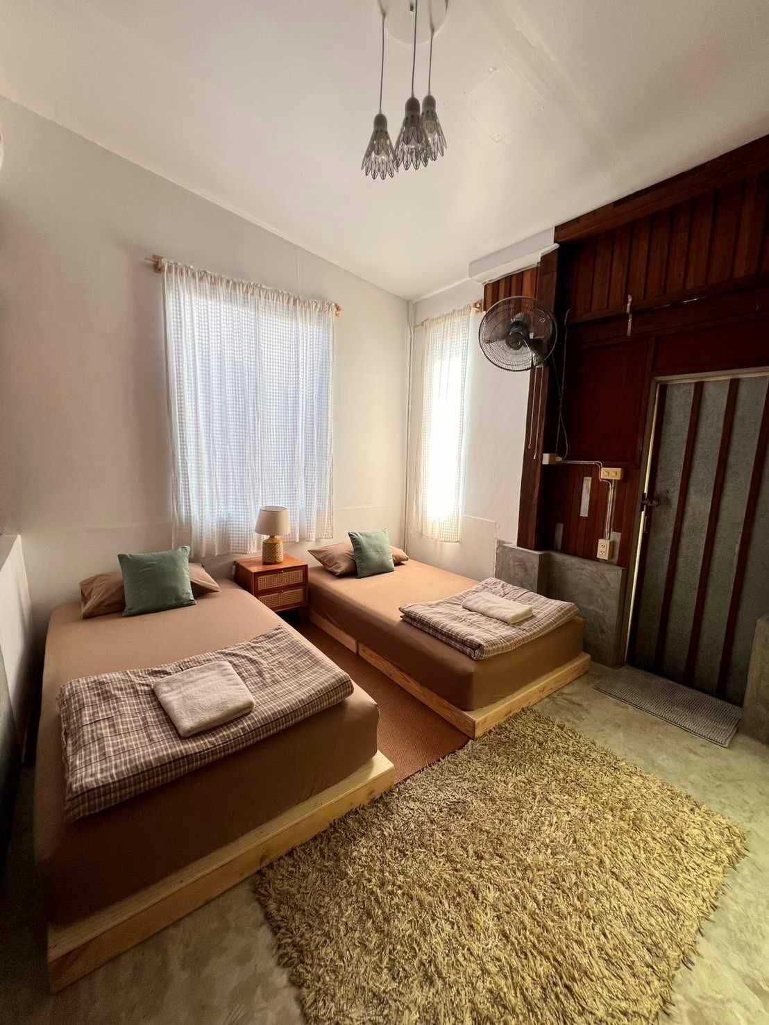 Husband & Wife Guesthouse 3/66