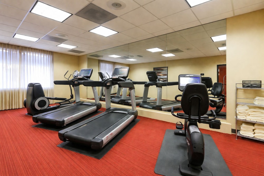 Hyatt Place Nashville Airport 41/62