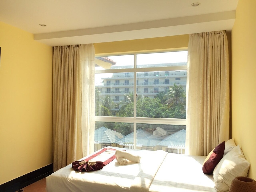 Thai Hoa Resort 48/75