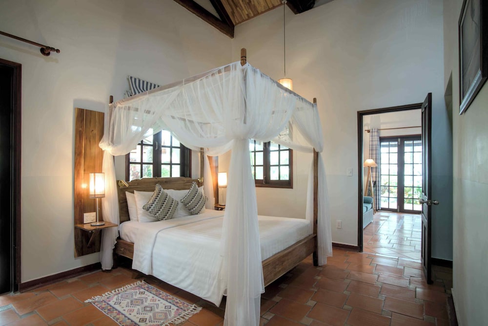 Cassia Cottage 22/55