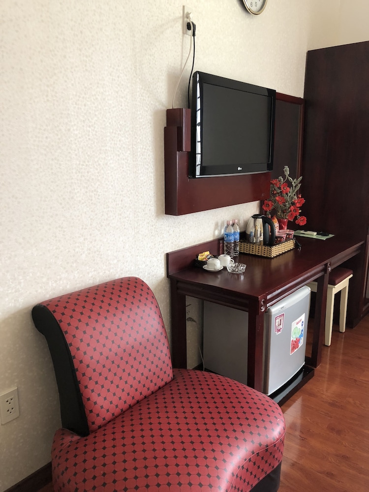 Linh Phuong 2 Hotel 57/64