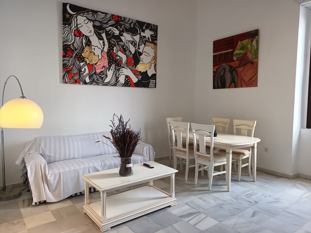 Apartamentos Larga 70 55/80