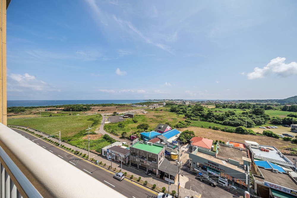Golden Tulip Jeju Seongsan 6/68