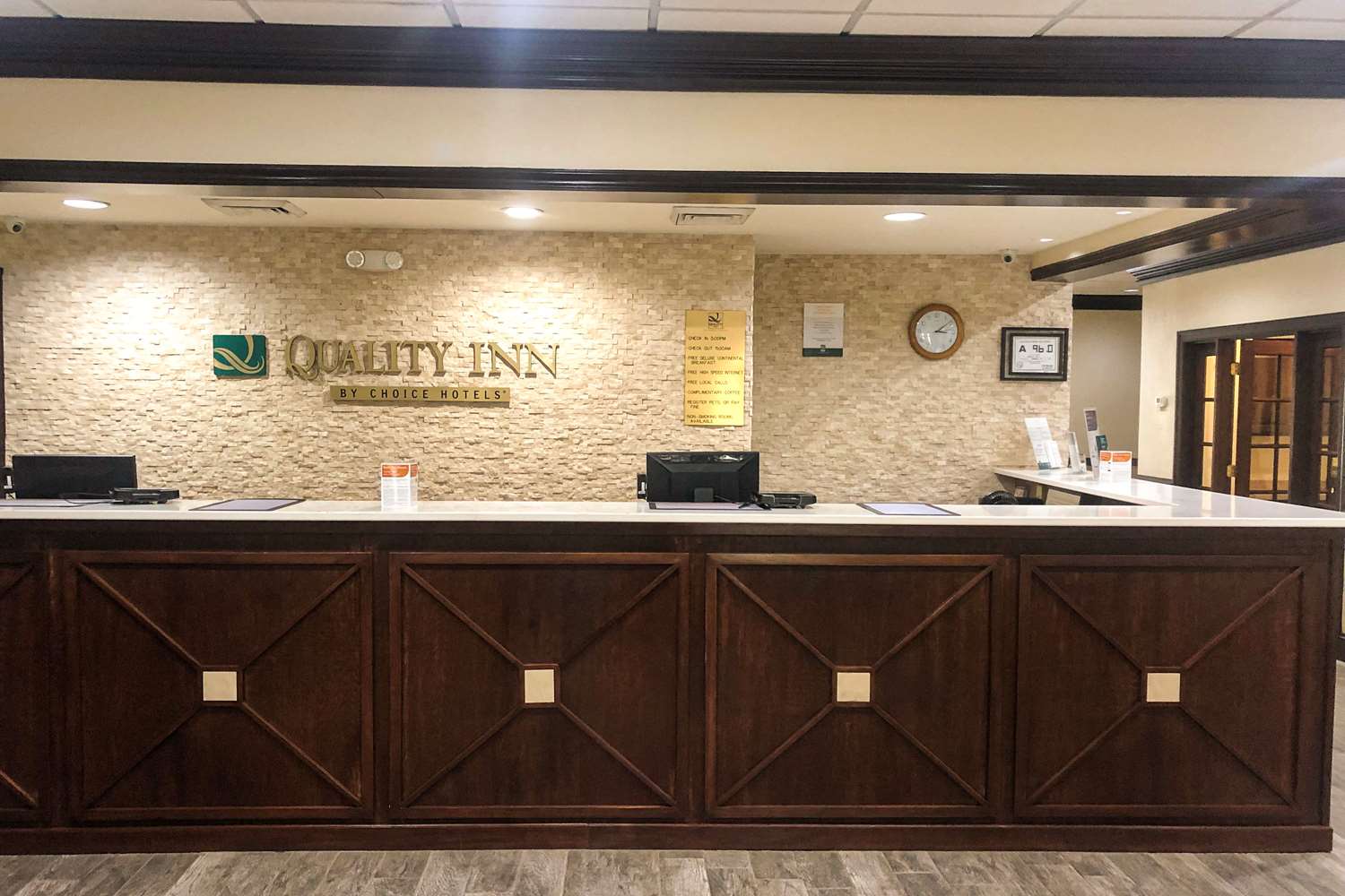 Quality Inn Morganton Southeast 7/34