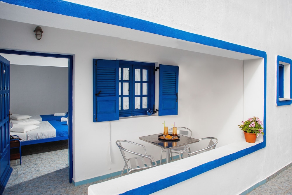 Roula Villa 20/50