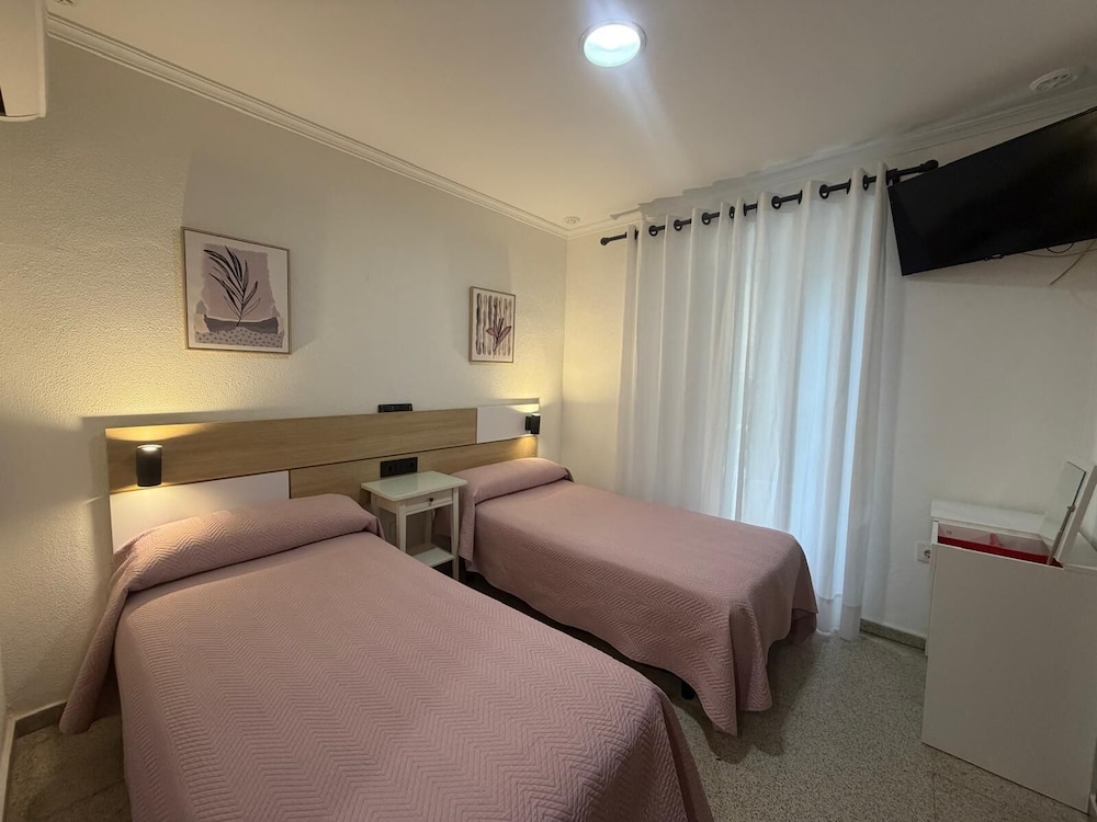 Hostal Bahía 14/50