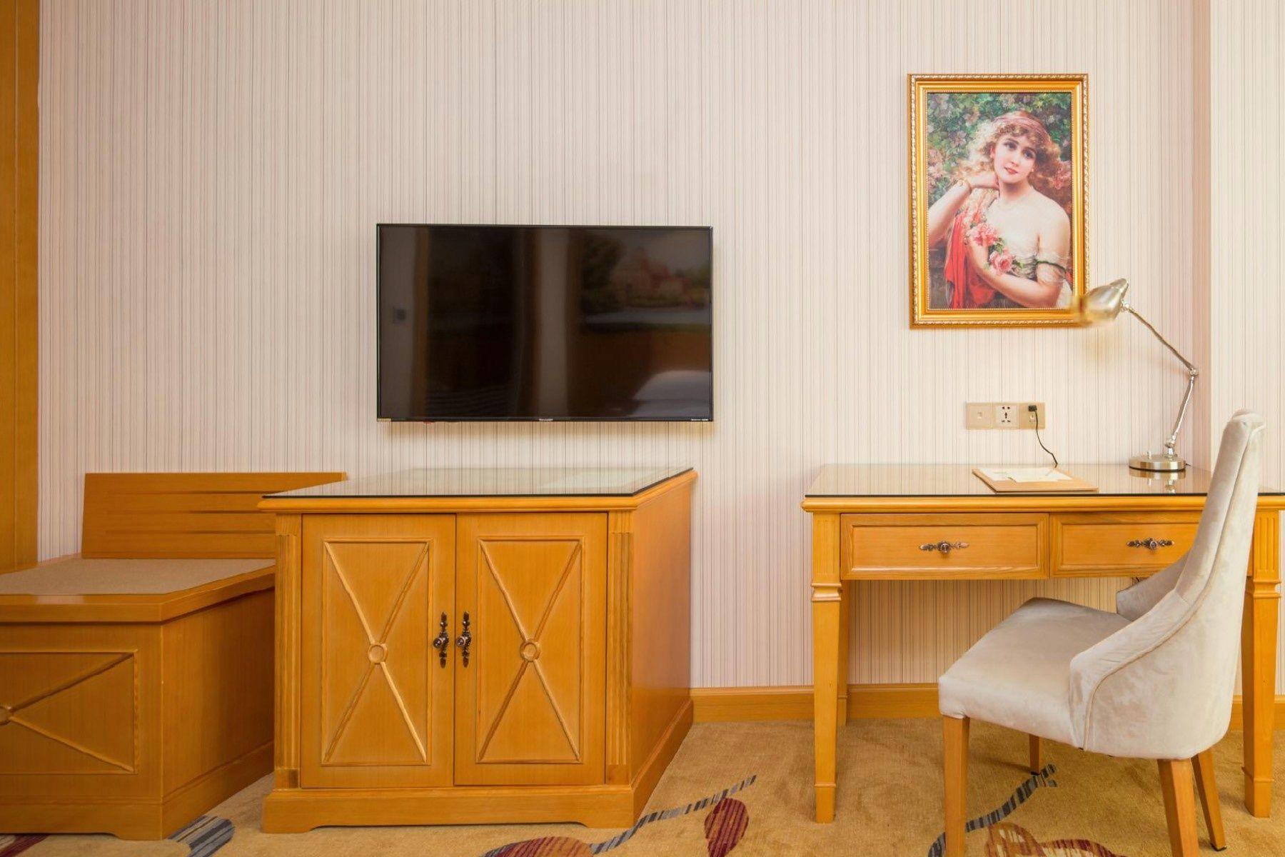 Vienna Hotel (Guangzhou Zengcheng Wanda Plaza) 32/35