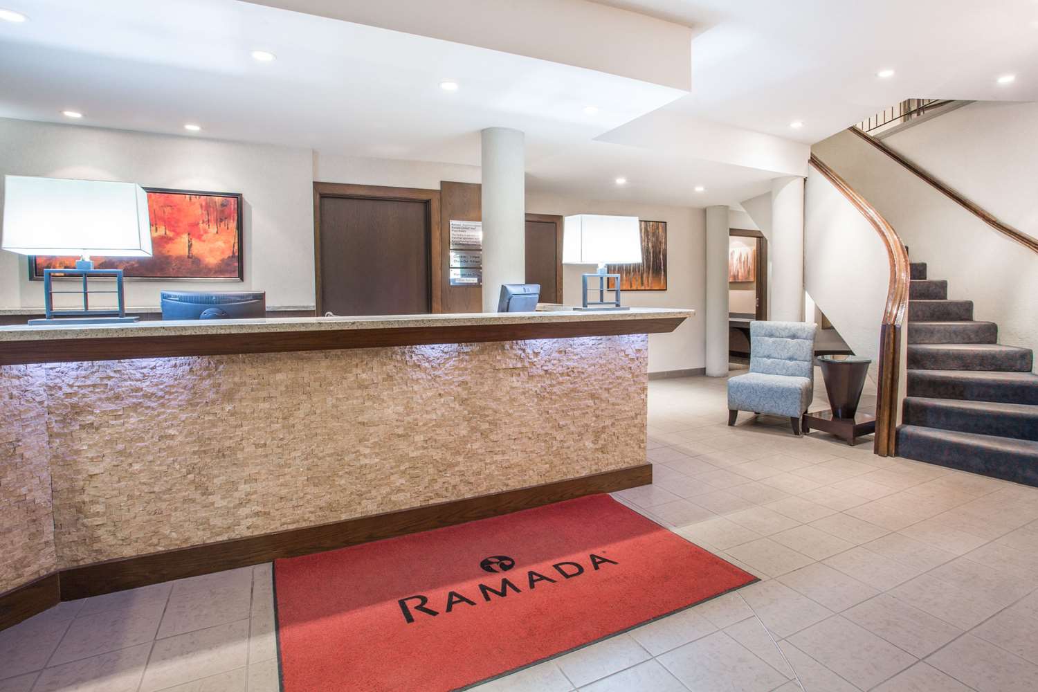 Ramada By Wyndham Kamloops 3/47