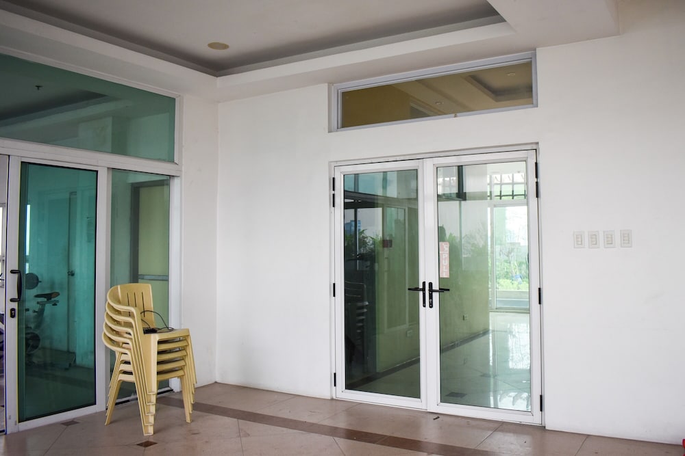 The Boni Tower by RSPL Manila City Center in MANDALUYONG