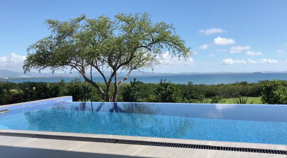 Sapphire Bay Fiji 31/39