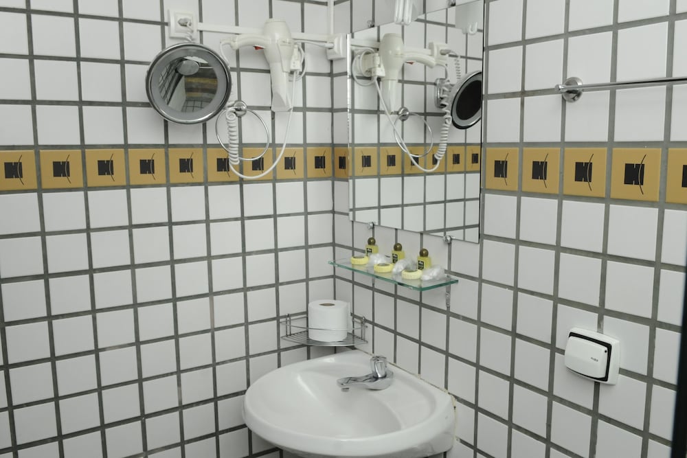 Hotel Cidade 50/52