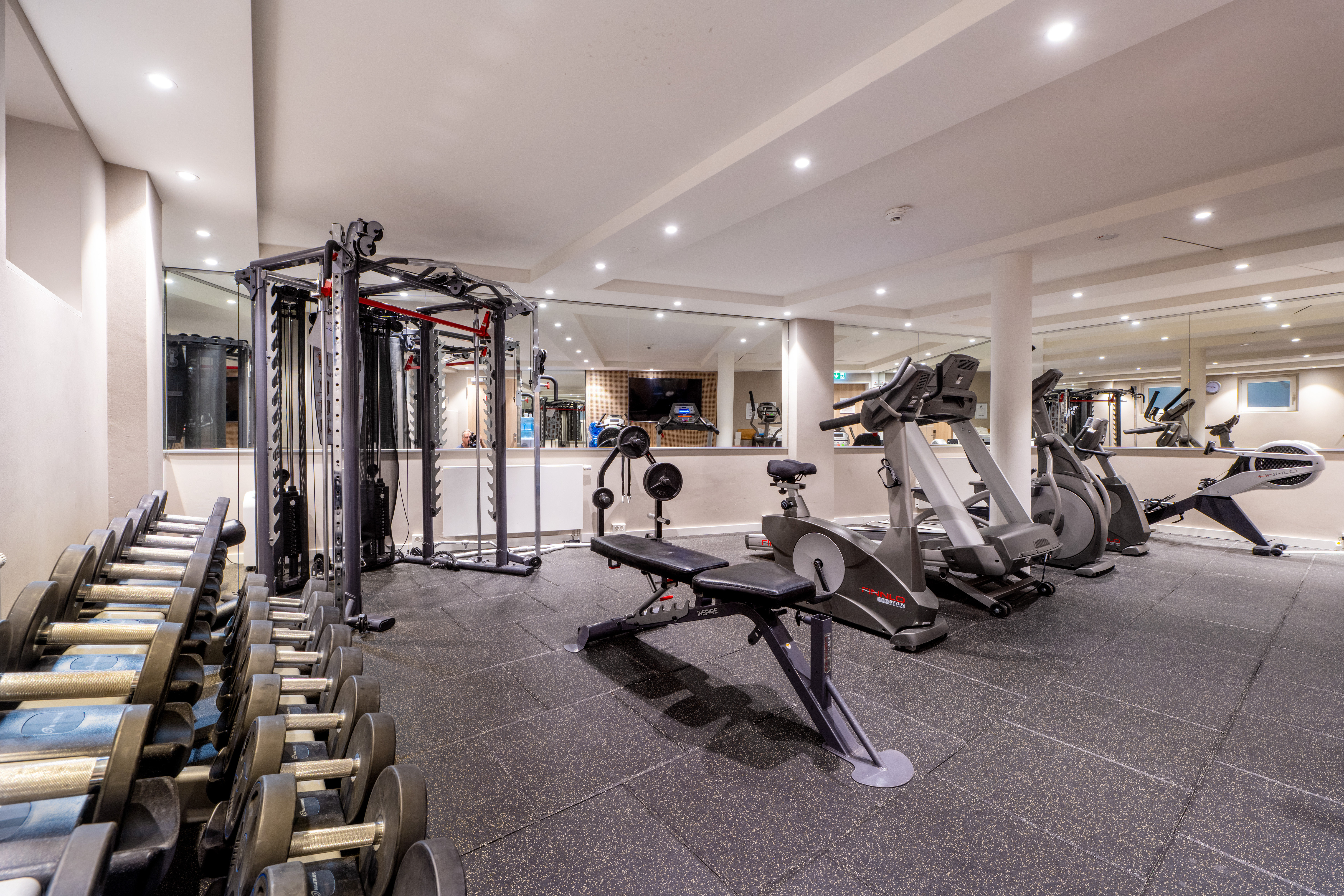Holiday Inn Frankfurt Airport 46/75