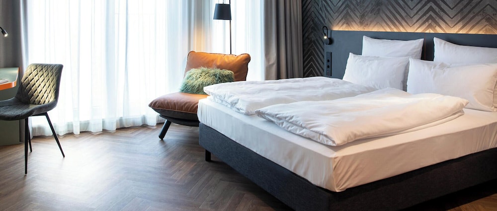 LOGINN Hotel Berlin Airport 23/59