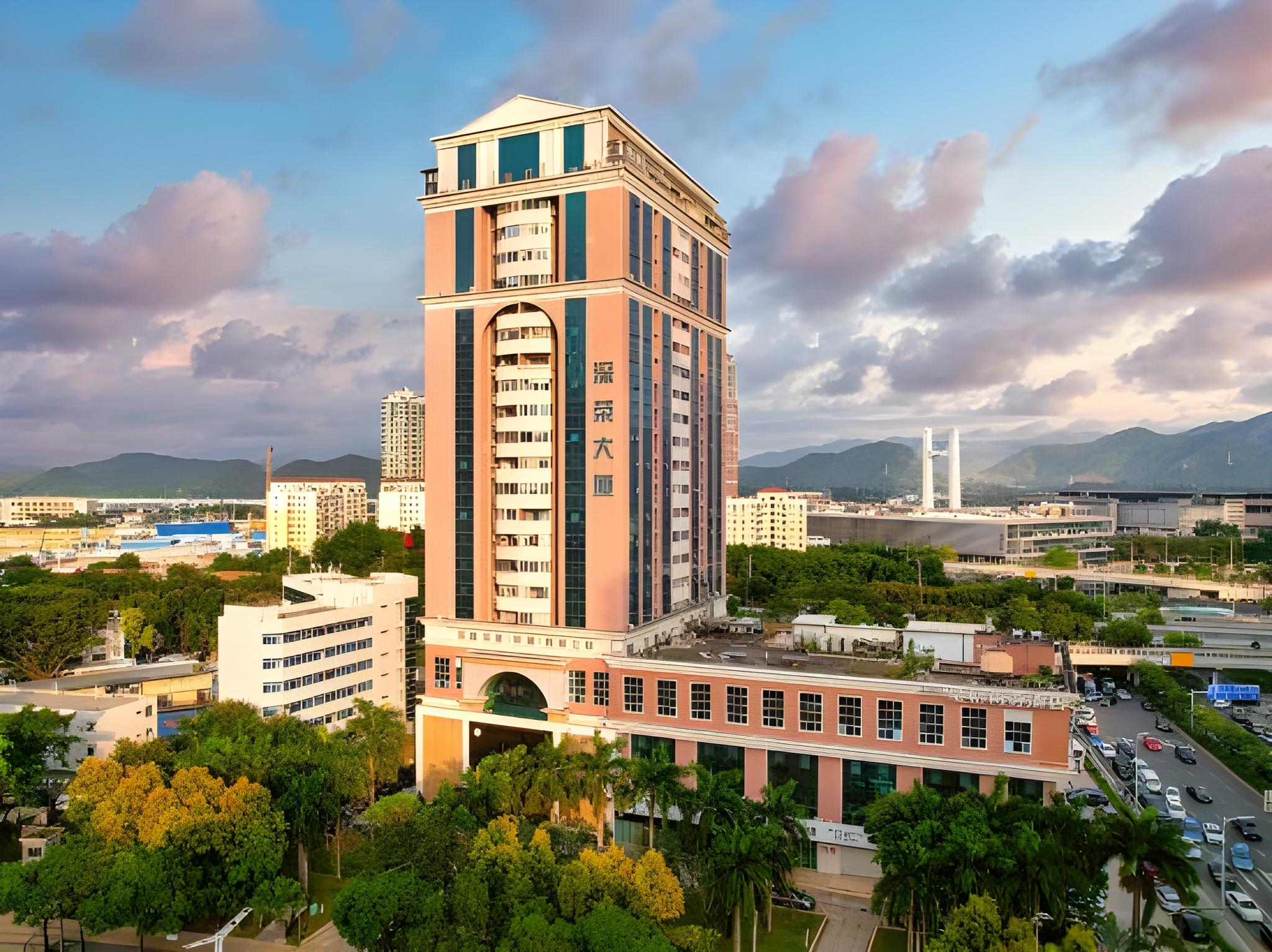 Dynasty Hotel (Shenzhen Futian Port) 4/62