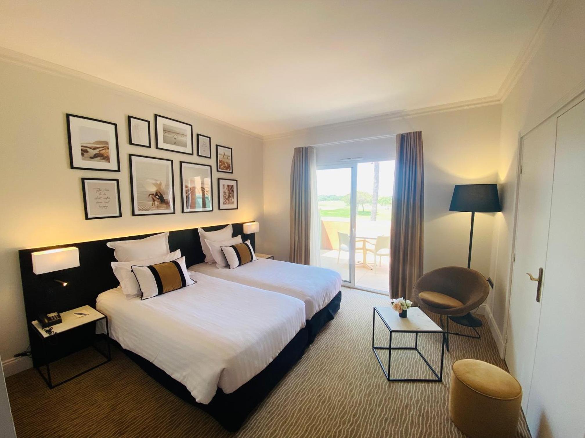 Comfort, Double Bed, Golf Course View, Terrace, Pool Access