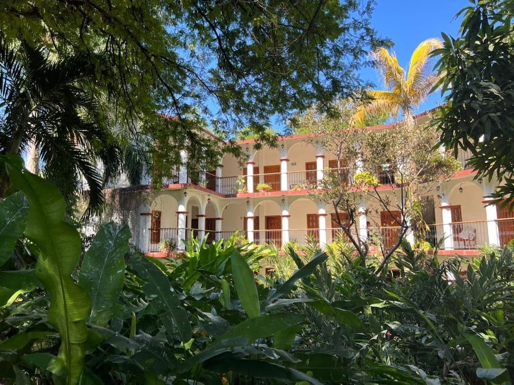 La Ceiba Hotel Spa And Restaurant 54/61