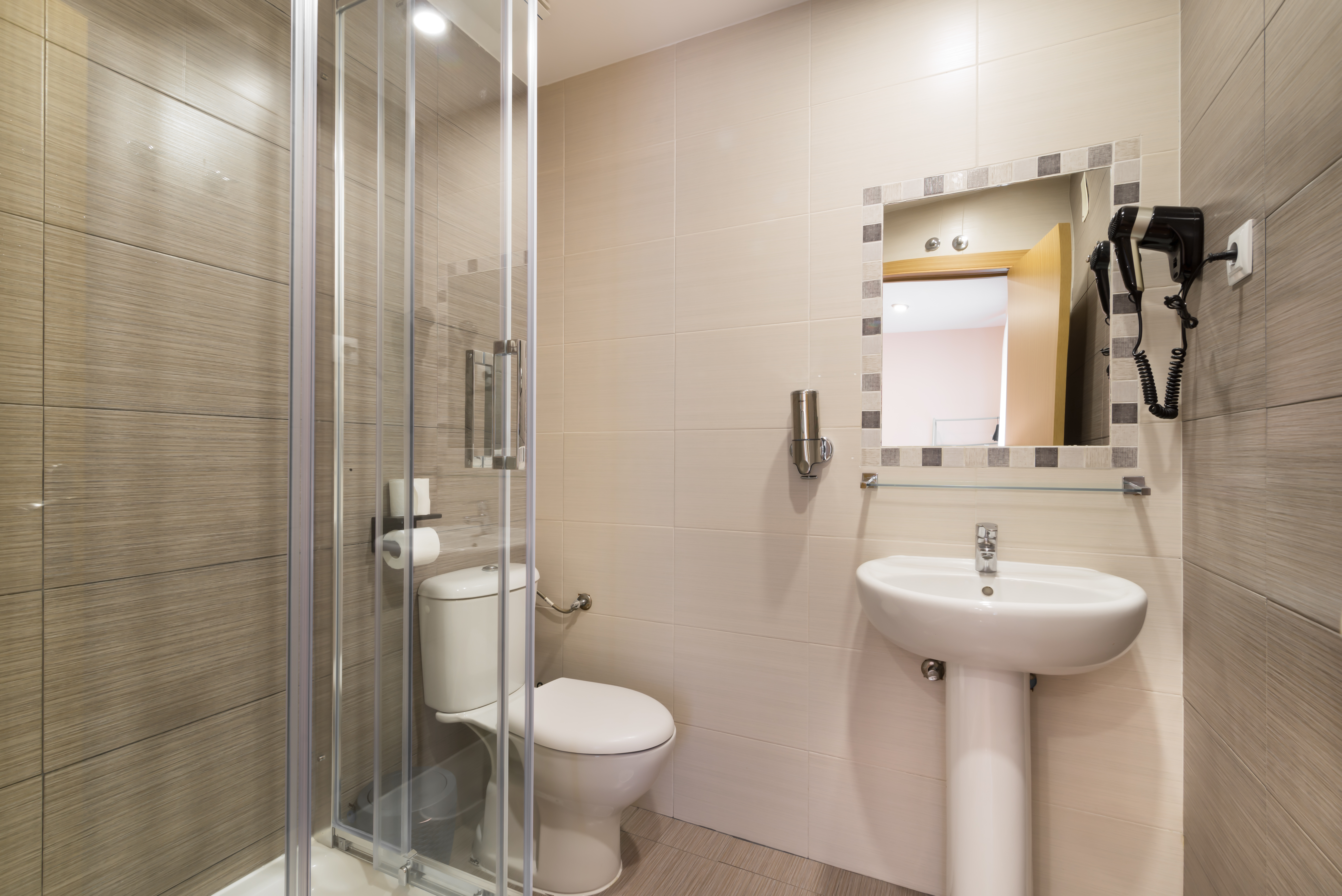 Hostal Art Madrid 48/50