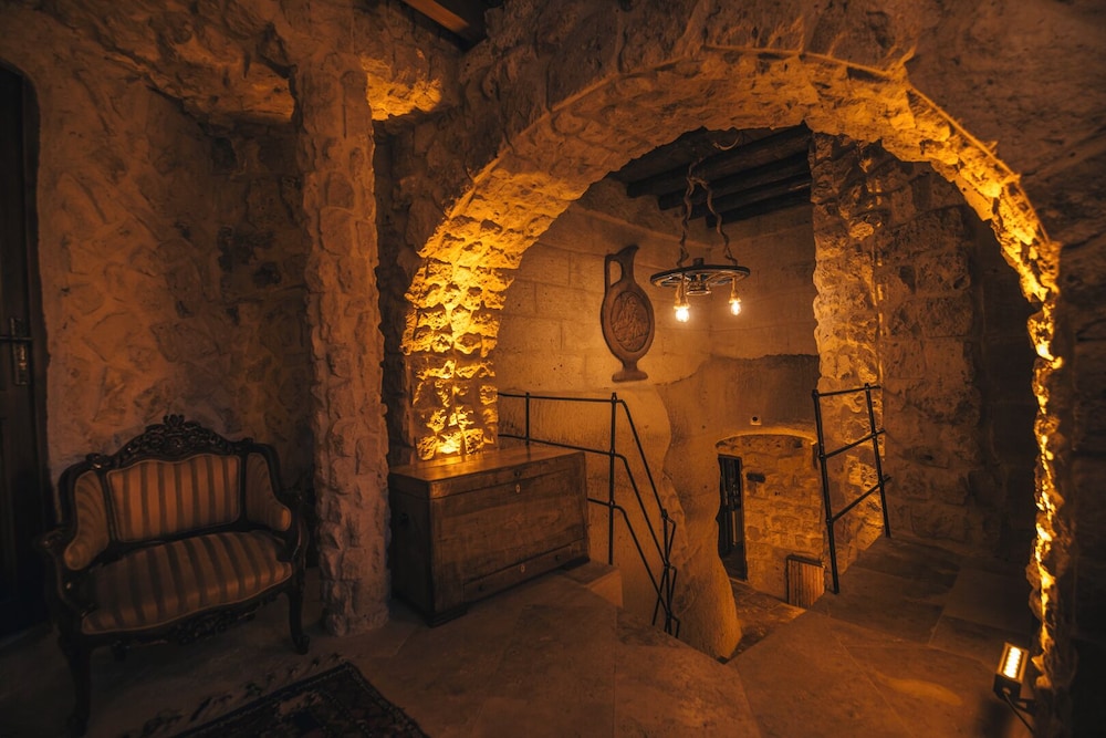 Lubberona Cave Cappadocia 21/50