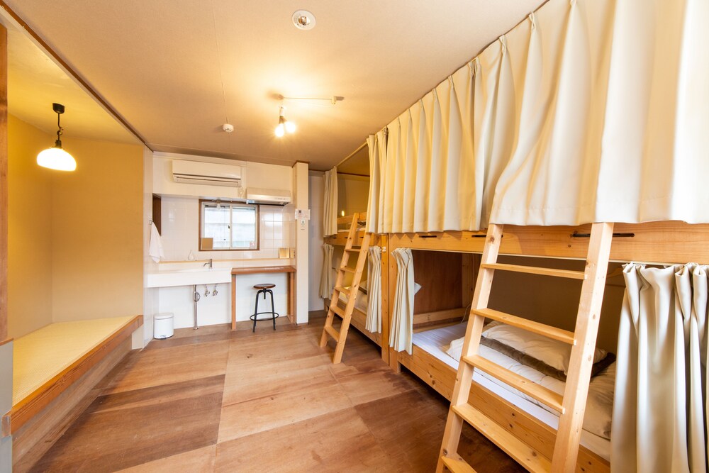 Yuzan Guesthouse Annex - Hostel 48/68