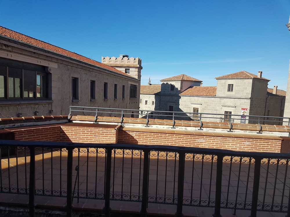 El Rastro 47/48