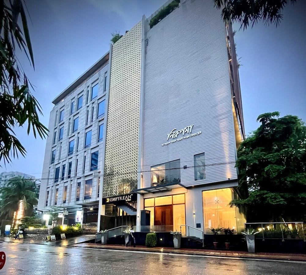 Empyrean Hotel in DHAKA