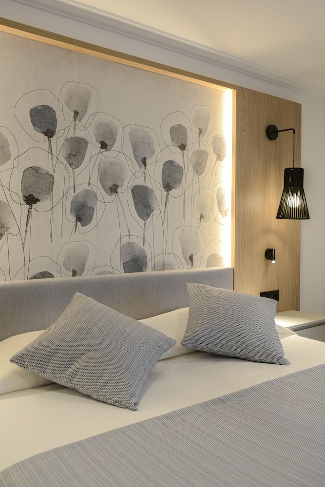 Hotel Capricho 36/60