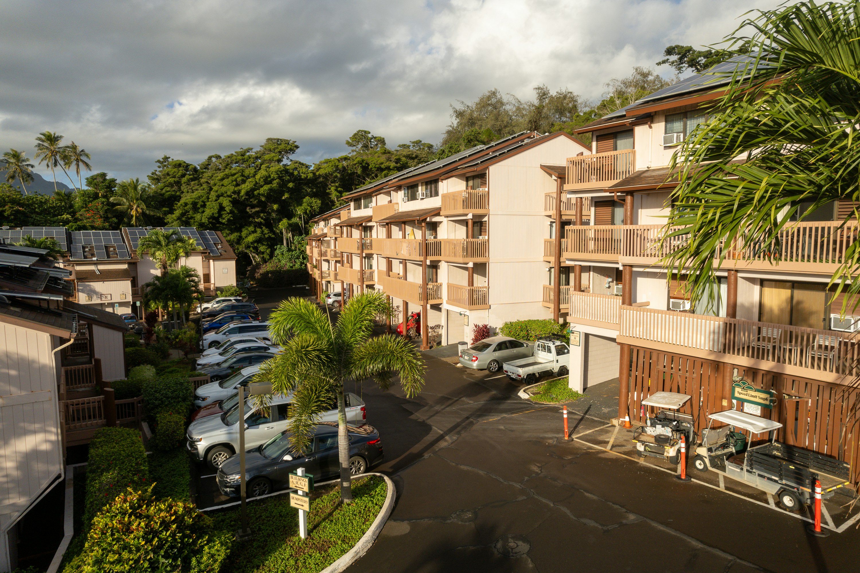 Banyan Harbor Resort 66/75