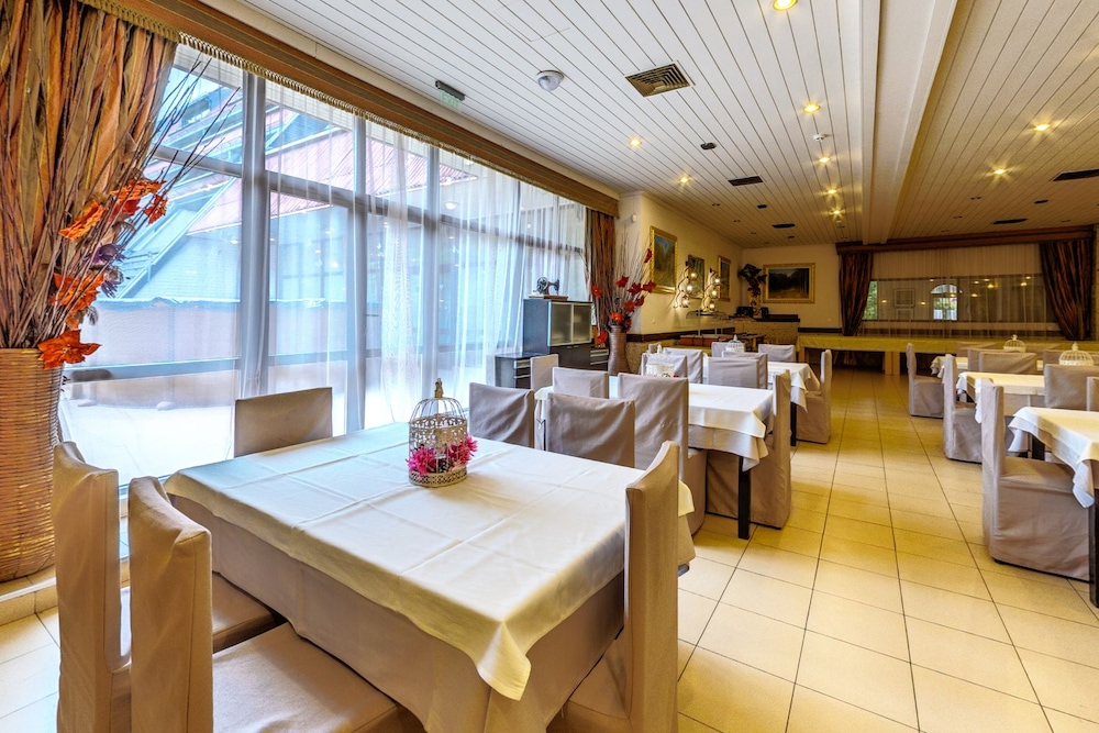 Hotel Moura 46/50