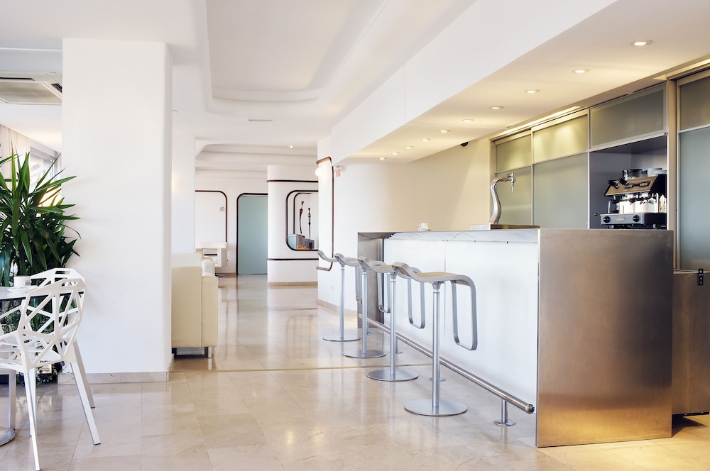 Hotel Albahia 5/50