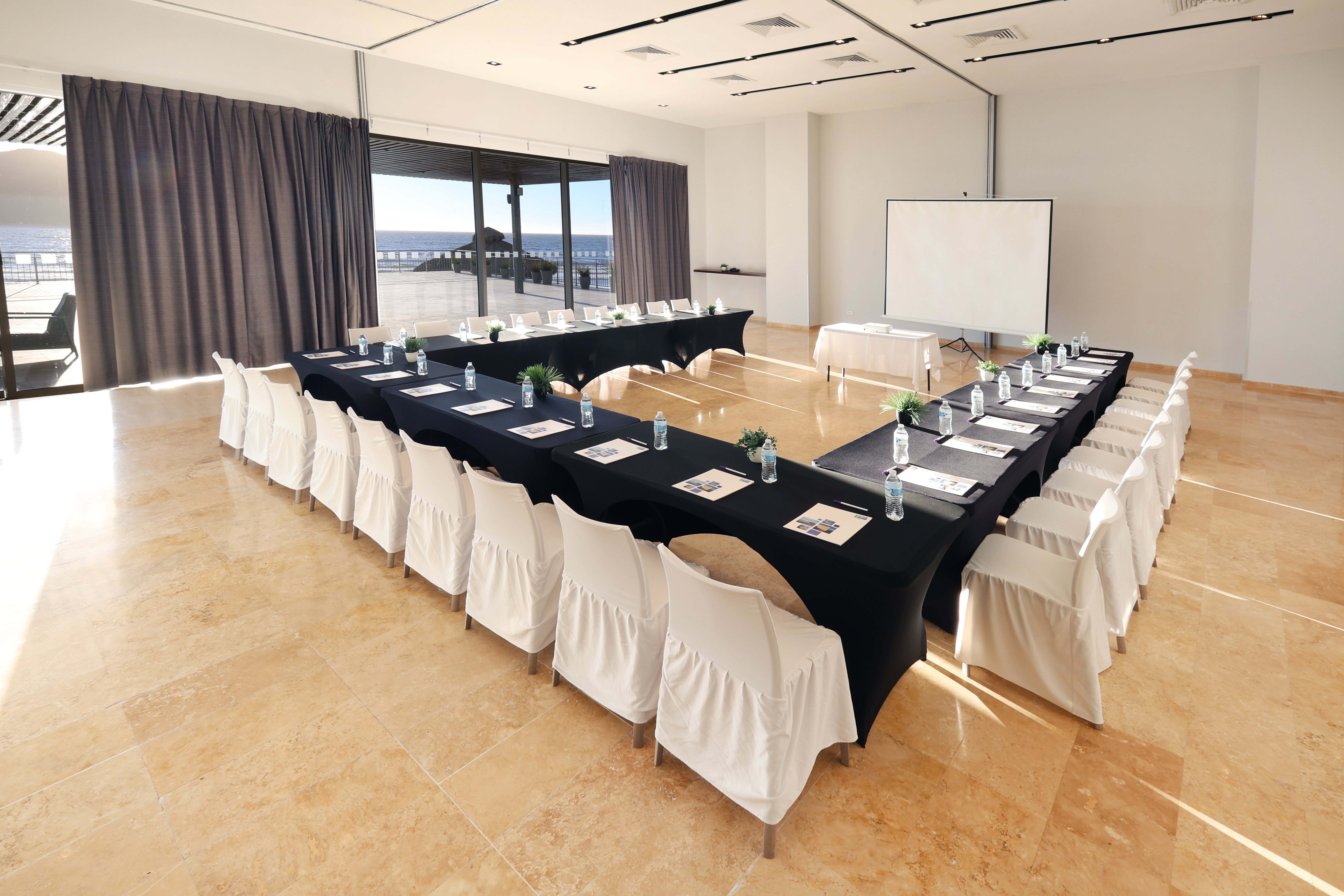 Holiday Inn Resort Mazatlan 50/61