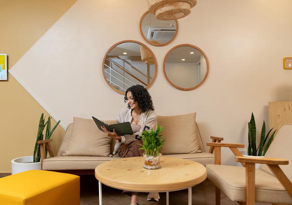 Bloom Hotel - Jayanagar 12/18