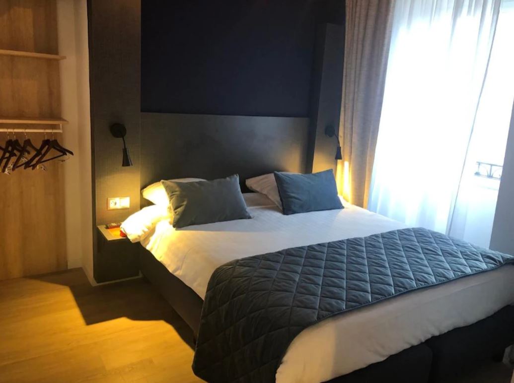 Superior, King Bed