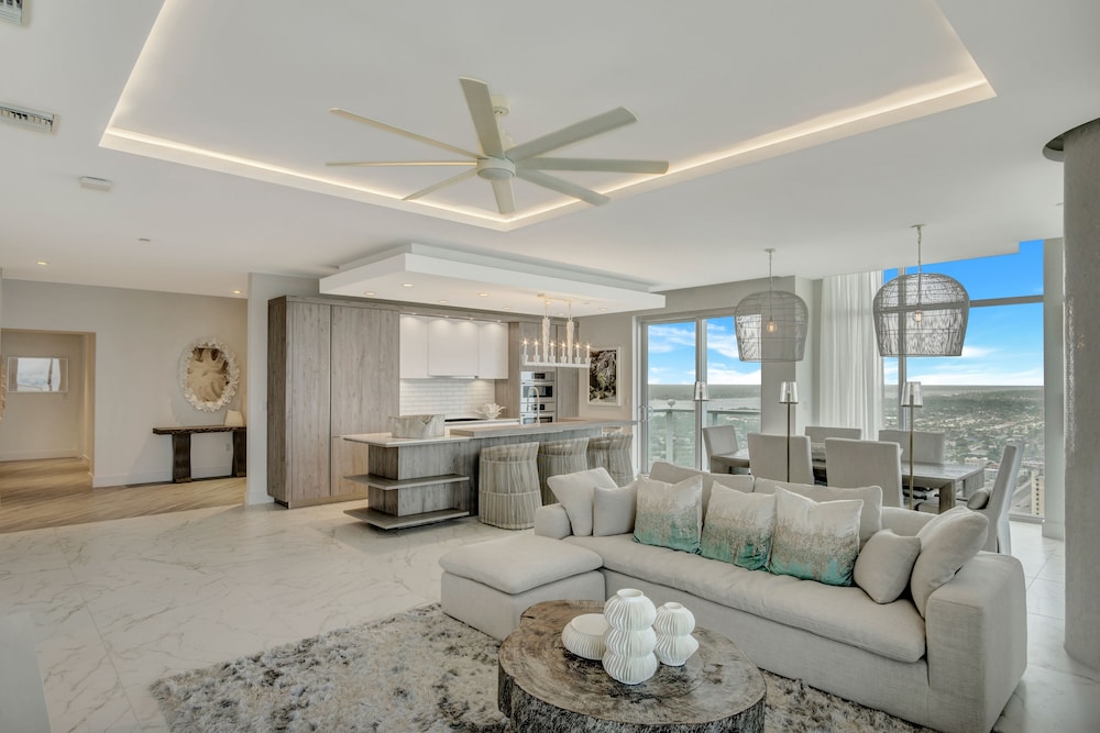 Daytona Grande Oceanfront Resort 23/50